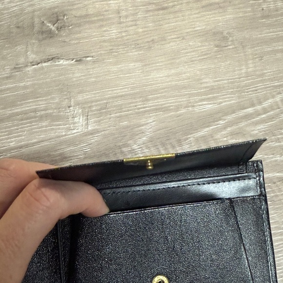 Brand new Piaget Black Leather wallet and pen holder - Picture 3 of 11